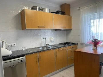 Moradia T4 para Venda em Canelas