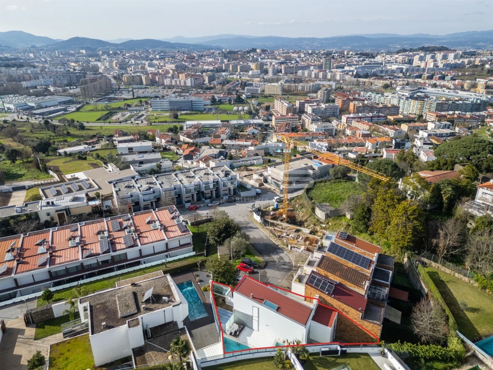 Moradia T3 para Venda em Nogueiró e Tenões Foto 35