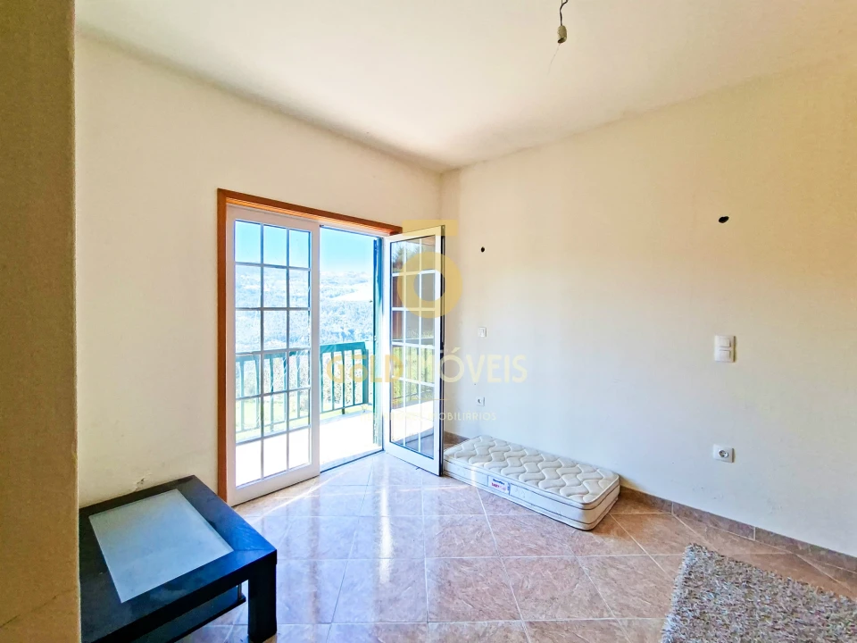 Moradia T4 para Venda em Santa Maria de Sardoura Foto 41