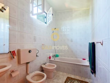 Moradia T4 para Venda em Santa Maria de Sardoura