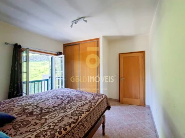 Moradia T4 para Venda em Santa Maria de Sardoura