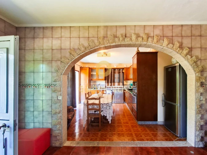 Moradia T4 para Venda em Santa Maria de Sardoura Foto 33