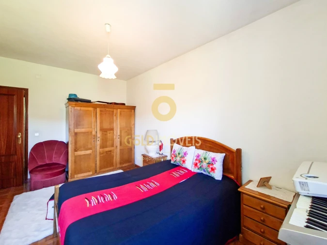 Moradia T4 para Venda em Santa Maria de Sardoura Foto 29