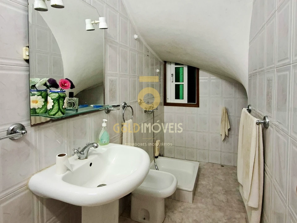 Moradia T4 para Venda em Santa Maria de Sardoura Foto 43