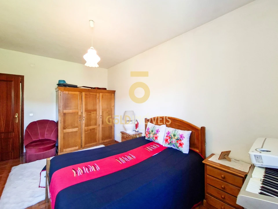 Moradia T4 para Venda em Santa Maria de Sardoura Foto 29