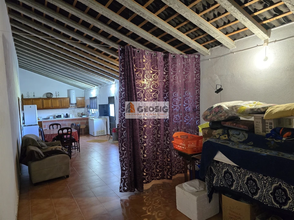 Quinta T2 para Venda em São Barnabe Foto 11