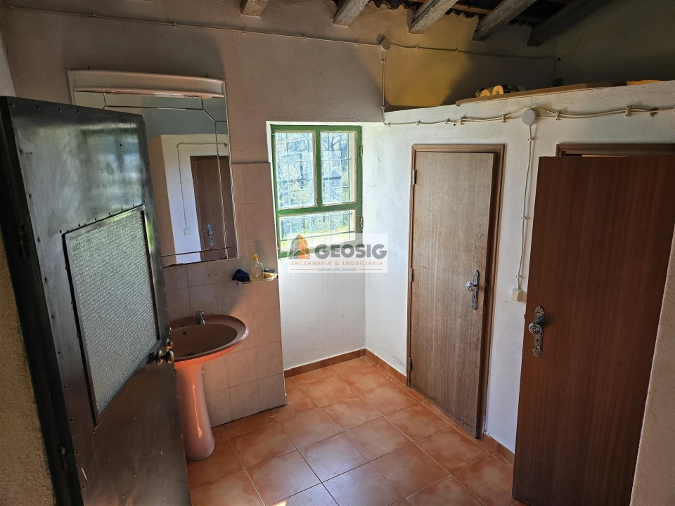 Quinta T2 para Venda em São Barnabe Foto 18