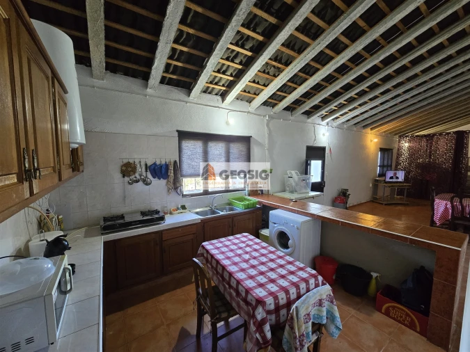 Quinta T2 para Venda em São Barnabe Foto 9