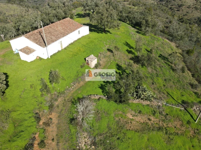 Quinta T2 para Venda em São Barnabe Foto 4