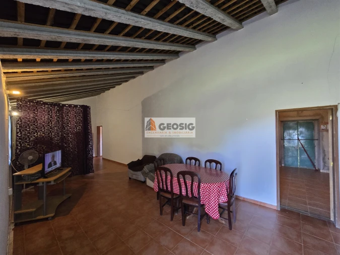 Quinta T2 para Venda em São Barnabe Foto 6