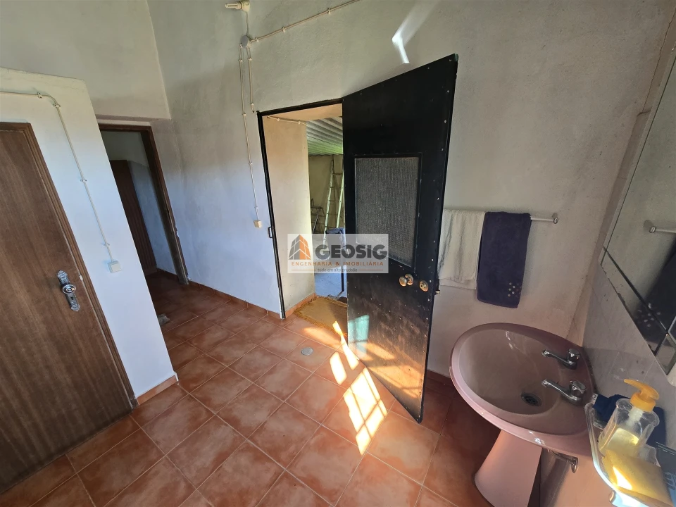 Quinta T2 para Venda em São Barnabe Foto 20