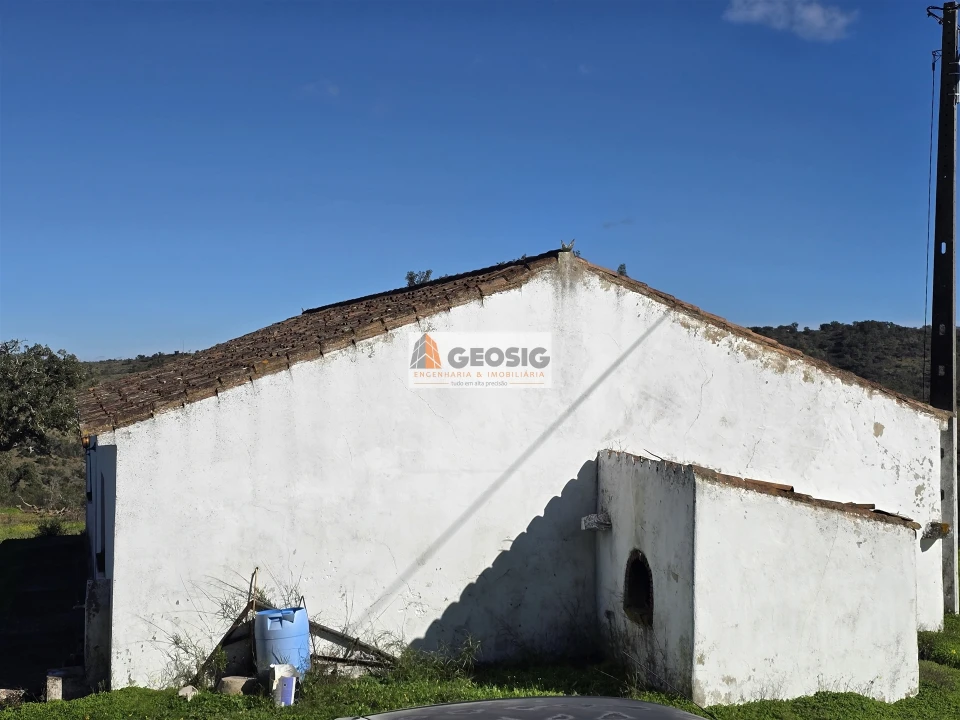 Quinta T2 para Venda em São Barnabe Foto 27