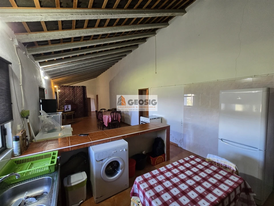 Quinta T2 para Venda em São Barnabe Foto 10