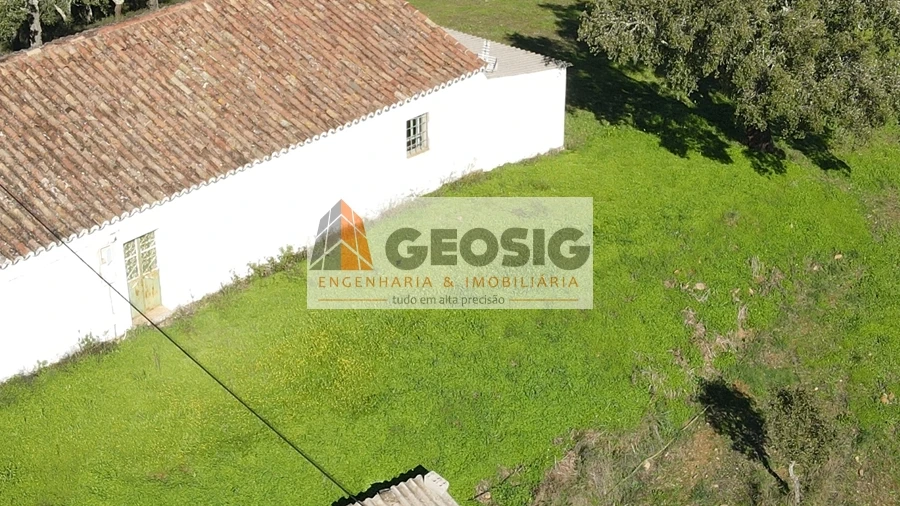 Quinta T2 para Venda em São Barnabe