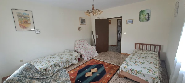 Moradia T5 para Venda em São Martinho de Angueira