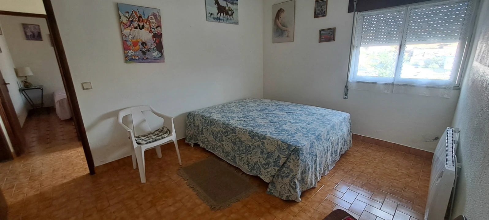 Moradia T5 para Venda em São Martinho de Angueira Foto 18