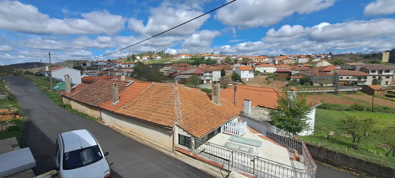 Moradia T5 para Venda em São Martinho de Angueira Foto 32