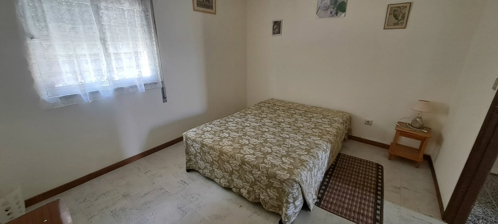 Moradia T5 para Venda em São Martinho de Angueira Foto 44