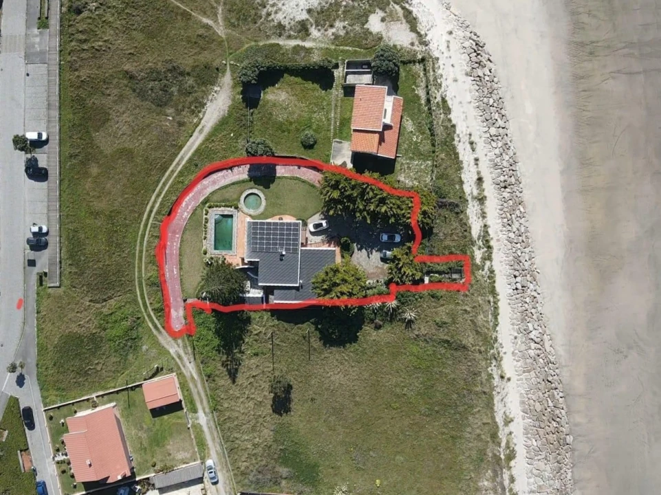 Moradia T5 para Venda em Castelo do Neiva Foto 26