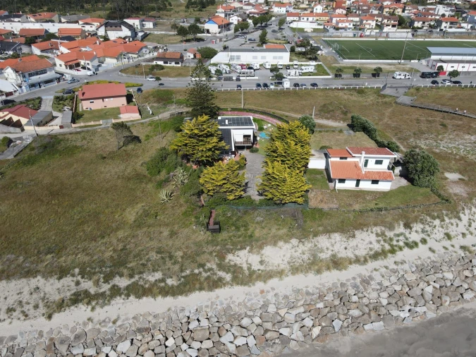 Moradia T5 para Venda em Castelo do Neiva Foto 29