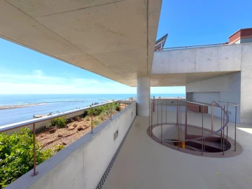 Apartamento T4 para Venda em Aldoar, Foz do Douro e Nevogilde