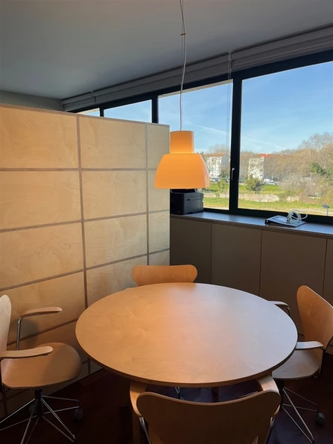 Escritório para Arrendamento em Ramalde