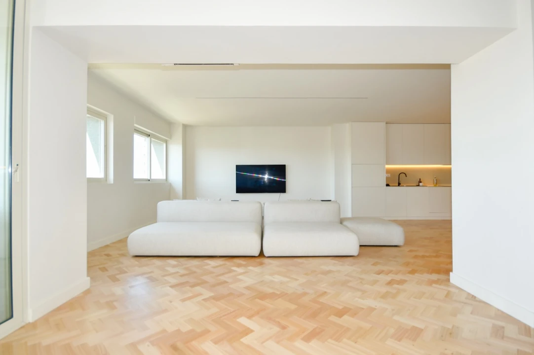 Apartamento T4 para Arrendamento em Cedofeita, Santo Ildefonso, Sé, Miragaia, São Nicolau e Vitória Foto 9