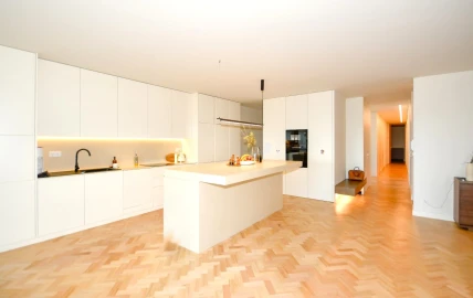 Apartamento T4 para Arrendamento em Cedofeita, Santo Ildefonso, Sé, Miragaia, São Nicolau e Vitória