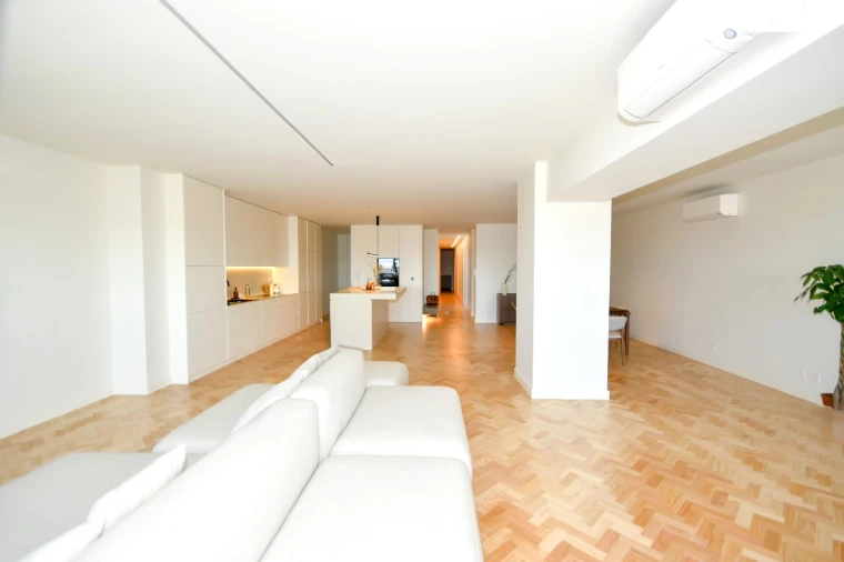 Apartamento T4 para Arrendamento em Cedofeita, Santo Ildefonso, Sé, Miragaia, São Nicolau e Vitória Foto 3