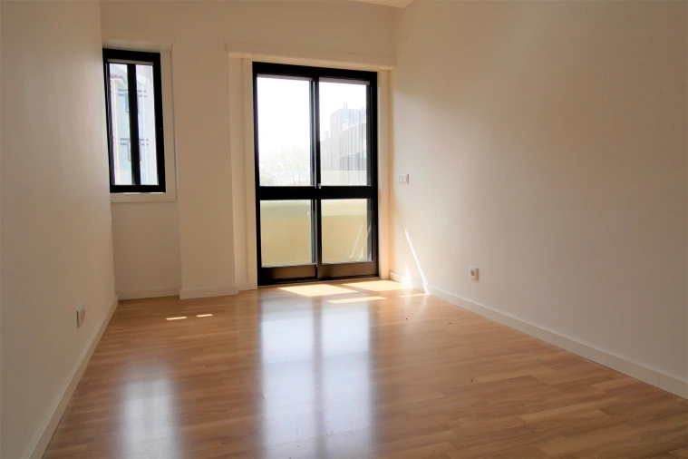 Apartamento T3 para Arrendamento em Aldoar, Foz do Douro e Nevogilde Foto 5