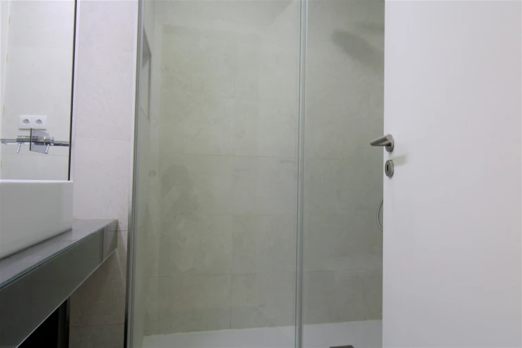 Apartamento T3 para Arrendamento em Aldoar, Foz do Douro e Nevogilde Foto 14