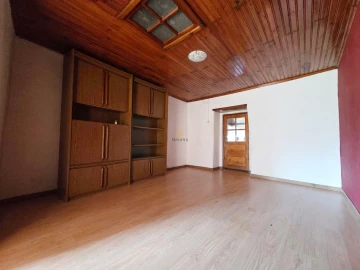 Moradia T1 para Venda em Varzea de Abrunhais