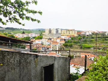 Moradia T3 para Venda em Lamego (Almacave e Sé)