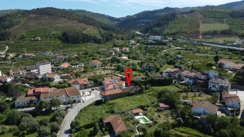 Moradia T5 para Venda em Fundão, Valverde, Donas, A. Joanes, A. Nova Cabo