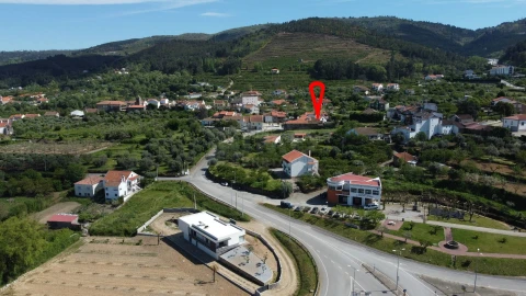 Moradia T5 para Venda em Fundão, Valverde, Donas, A. Joanes, A. Nova Cabo
