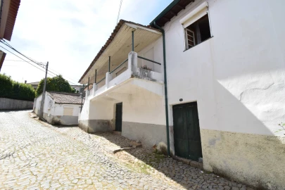 Moradia T5 para Venda em Fundão, Valverde, Donas, A. Joanes, A. Nova Cabo