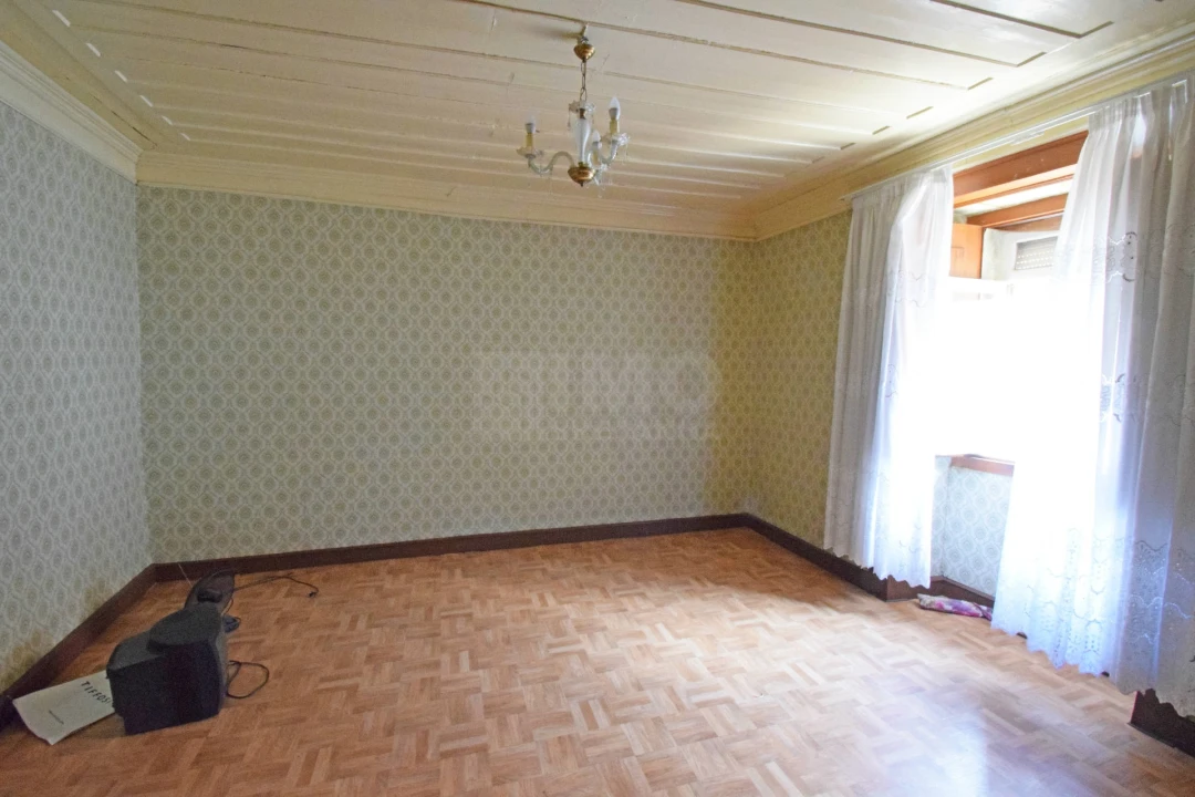 Moradia T5 para Venda em Fundão, Valverde, Donas, A. Joanes, A. Nova Cabo Foto 16