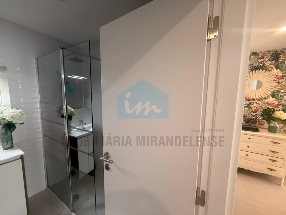 Apartamento T3 para Venda em Mirandela Foto 12