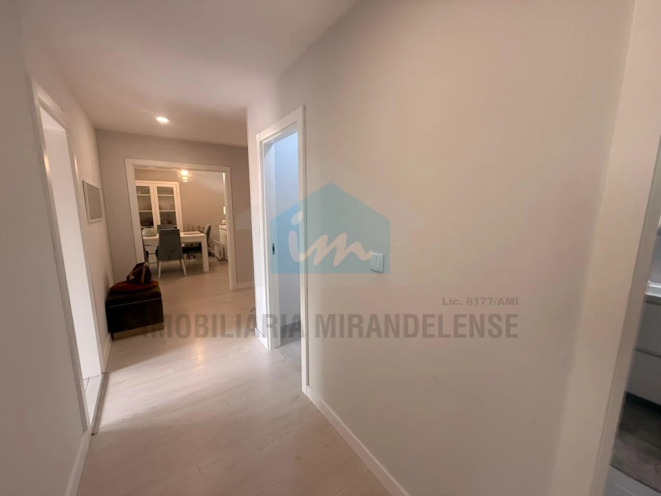 Apartamento T3 para Venda em Mirandela Foto 7