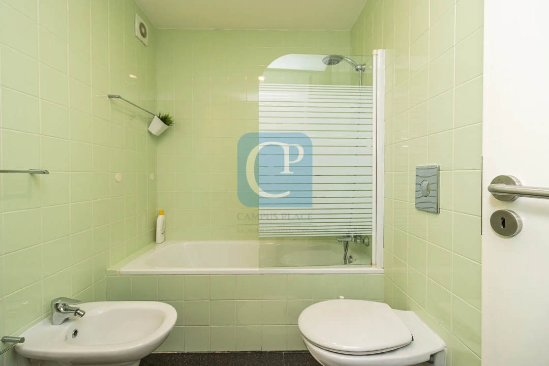 Apartamento T1 para Arrendamento em São Mamede de Infesta e Senhora da Hora Foto 24