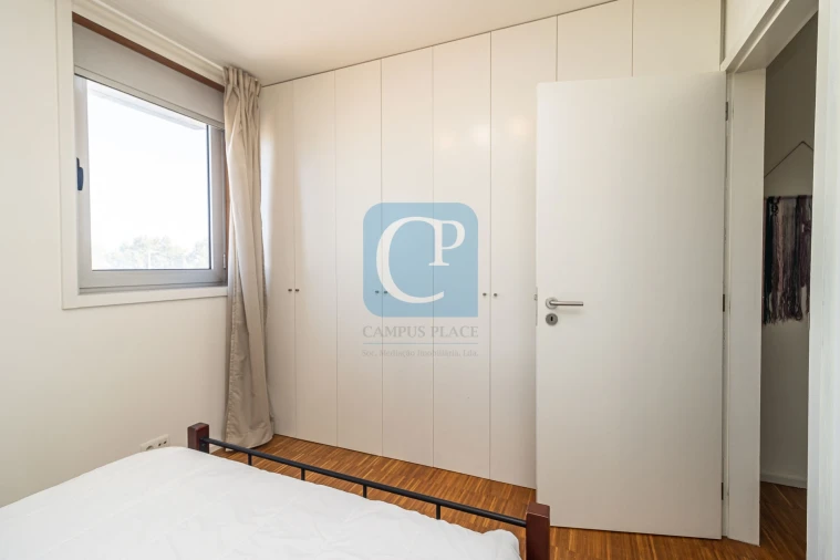 Apartamento T1 para Arrendamento em São Mamede de Infesta e Senhora da Hora Foto 16