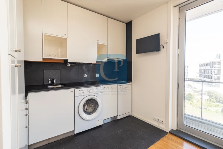 Apartamento T1 para Arrendamento em São Mamede de Infesta e Senhora da Hora Foto 9