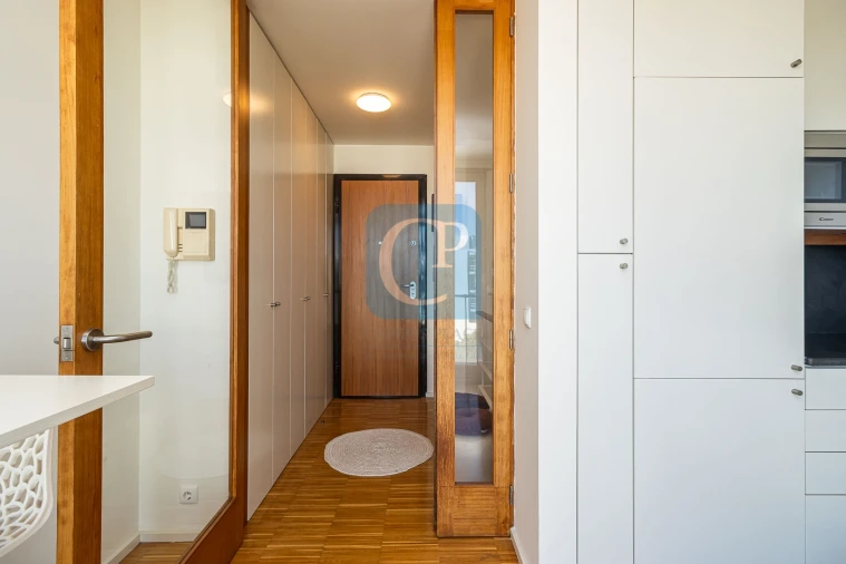 Apartamento T1 para Arrendamento em São Mamede de Infesta e Senhora da Hora Foto 12