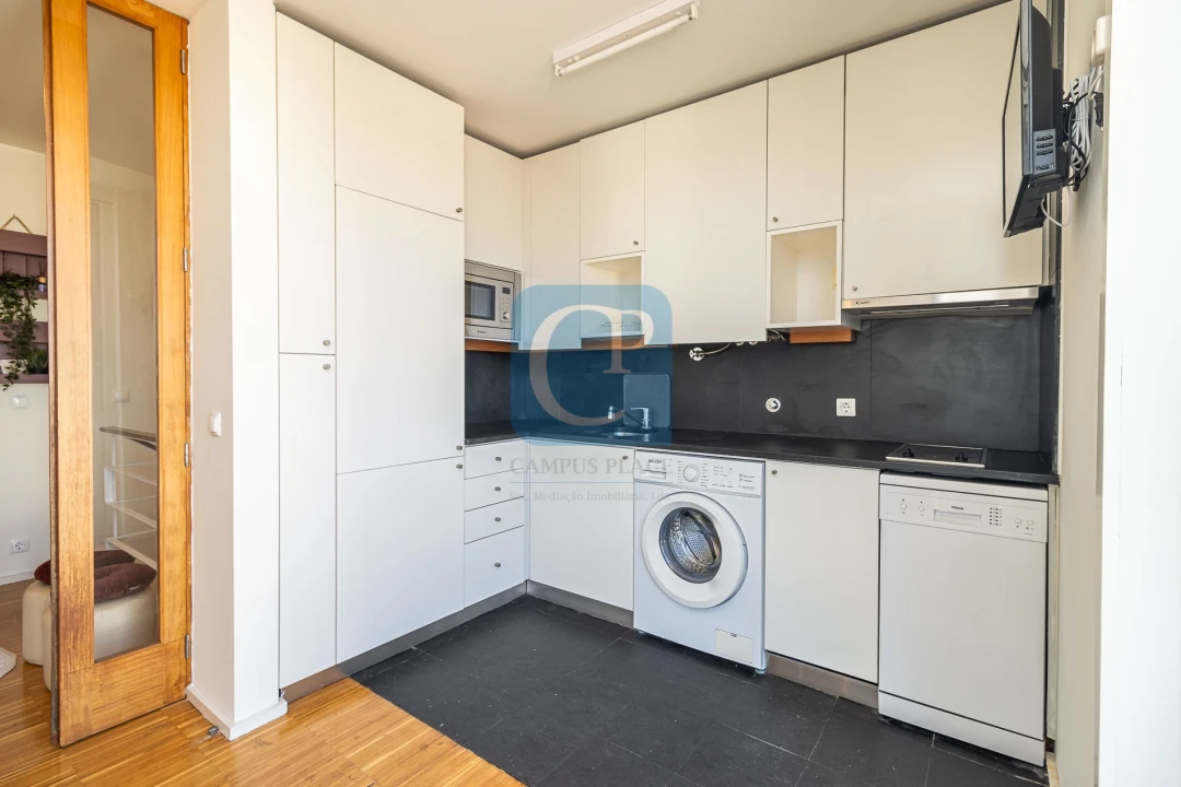 Apartamento T1 para Arrendamento em São Mamede de Infesta e Senhora da Hora Foto 8