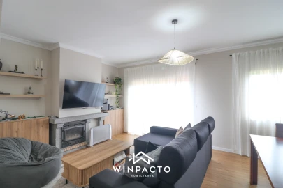 Apartamento T3 para Venda em Canas de Senhorim