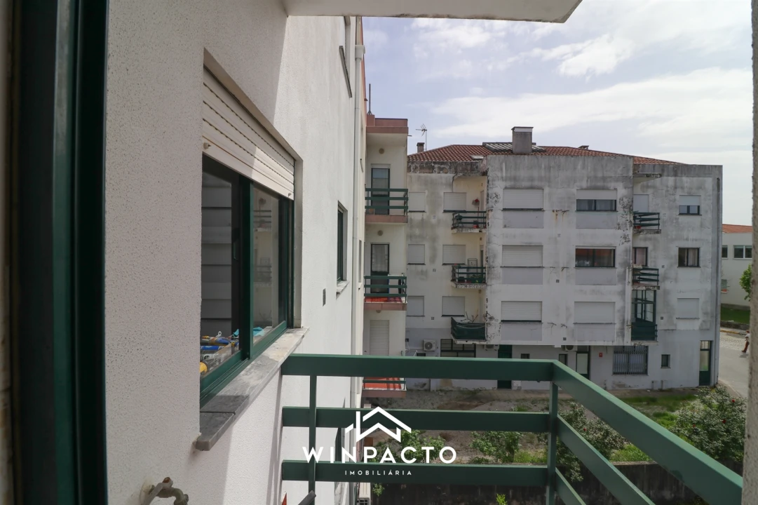 Apartamento T3 para Venda em Canas de Senhorim Foto 21
