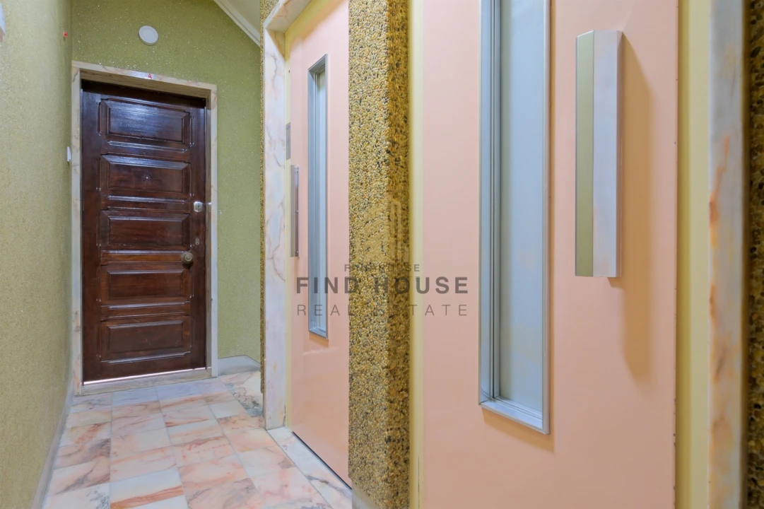 Apartamento T1 para Arrendamento em Penha de França Foto 17