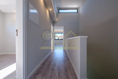 Moradia T3 para Venda em Alcabideche