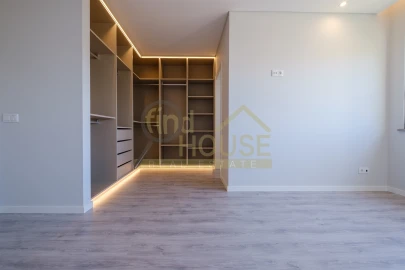 Moradia T3 para Venda em Alcabideche