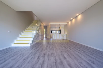 Moradia T3 para Venda em Alcabideche